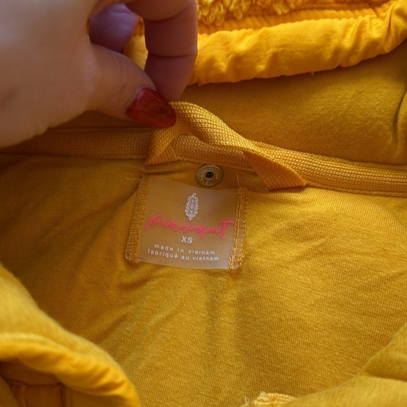 FP Movement Free People Adventure Awaits Sherpa Fleece Jacket Bright Yellow - Picture 8 of 12